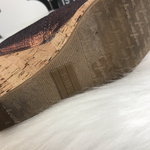 Toms Cork Wedges - Picture 7 of 8